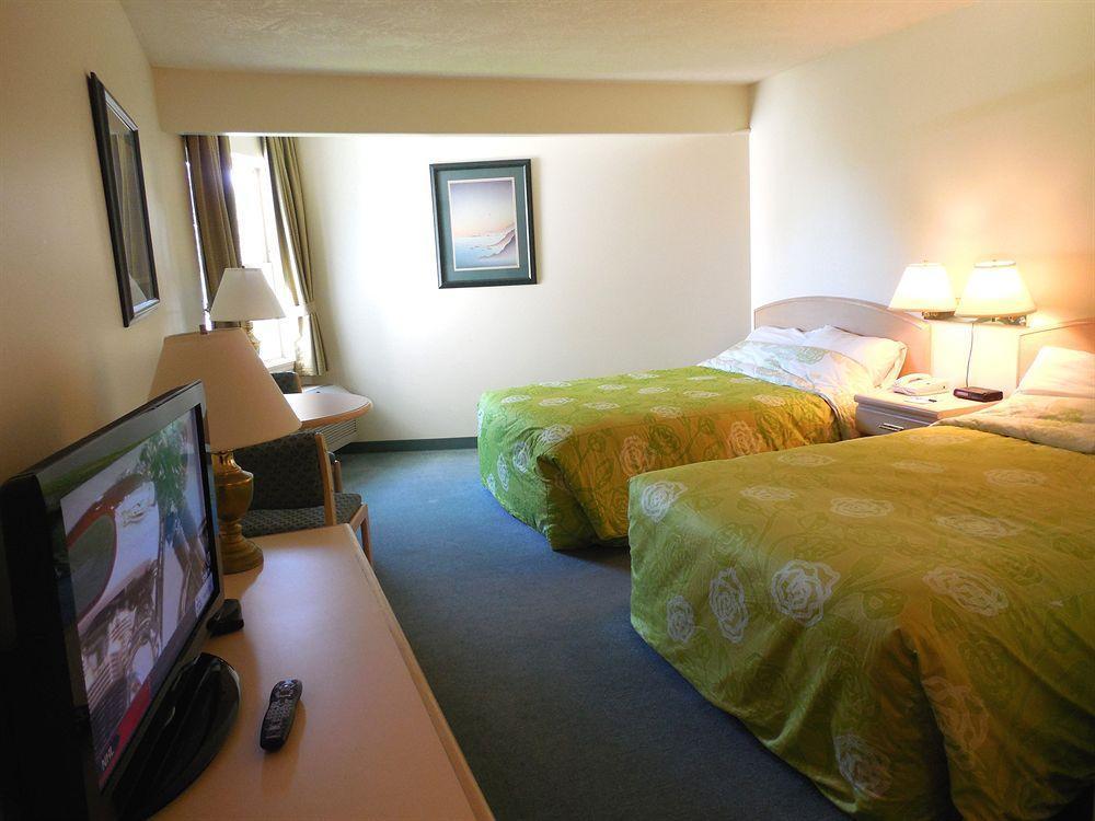 Coast Hotel 3*