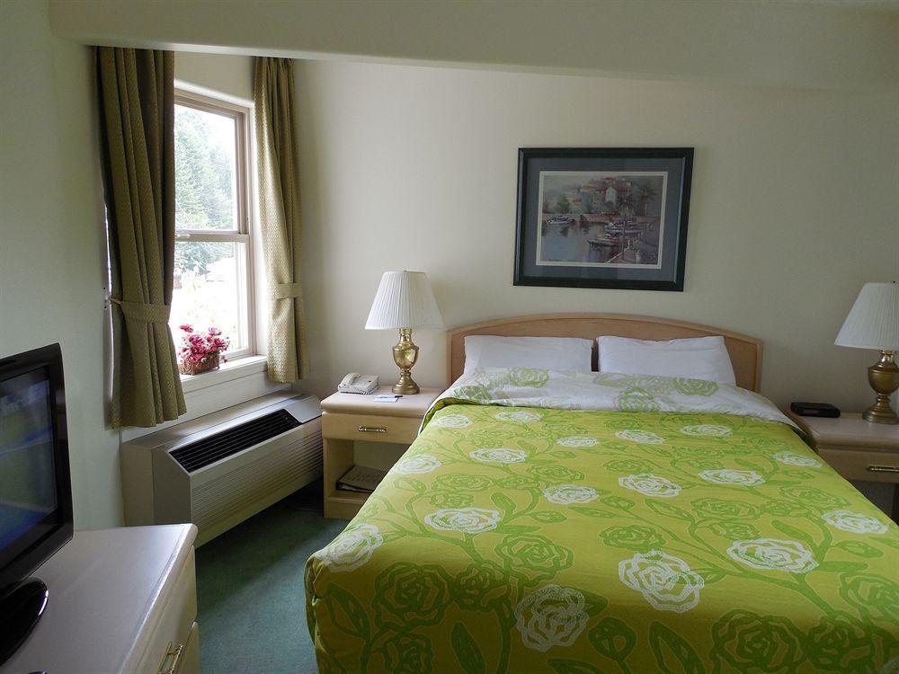 Coast Hotel Parksville